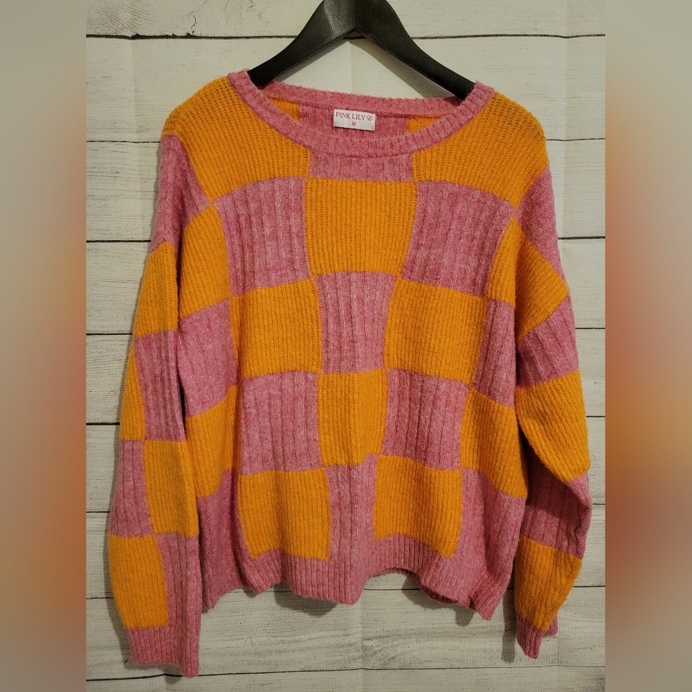 Pink Lily Women’s Multi Color Checkard Pullover Sweater  Size Medium Pink Orange